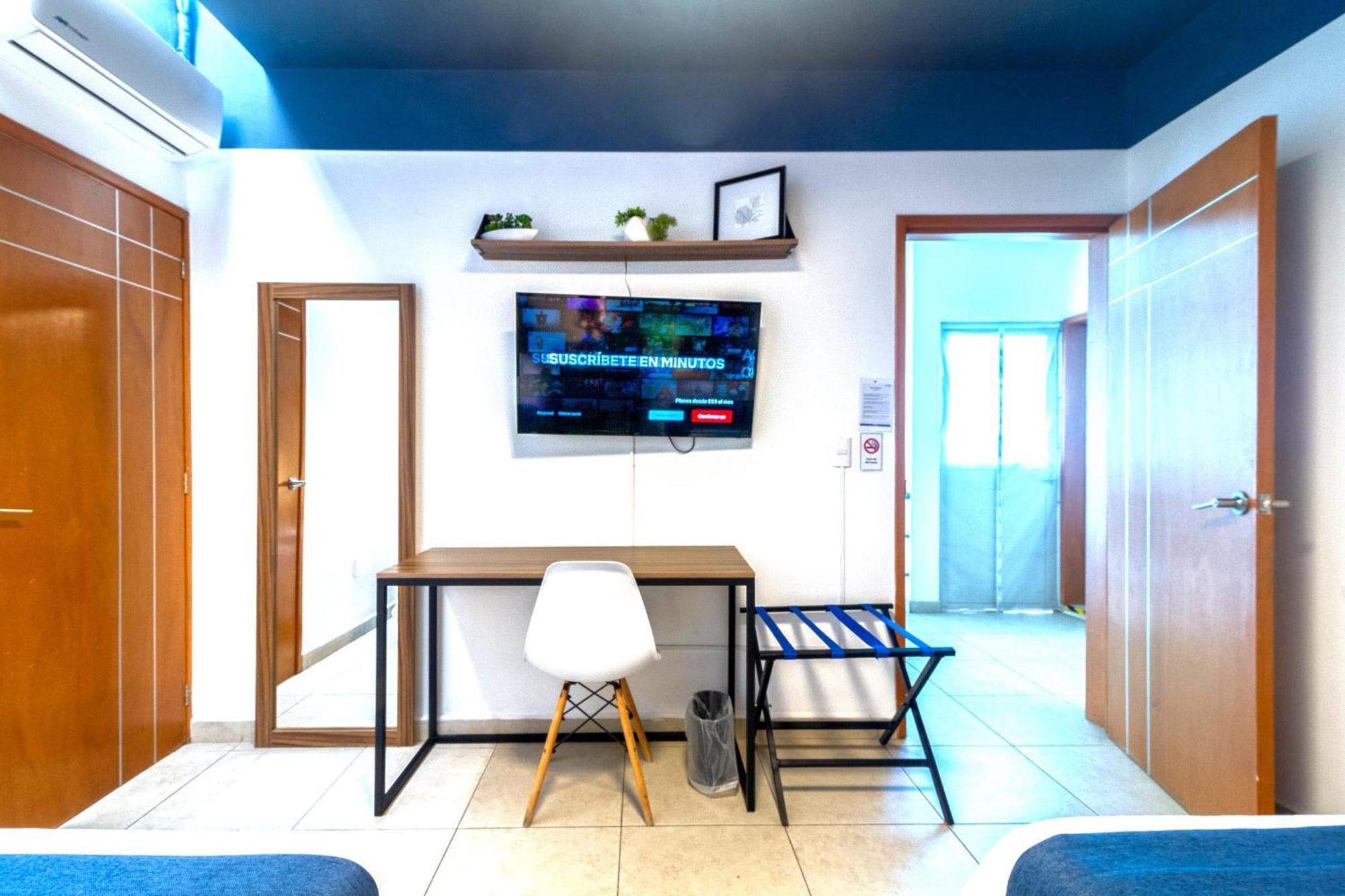Casa Azul Turquesa Excelente Ubicacion Facturamos Villa Guadalajara Kültér fotó